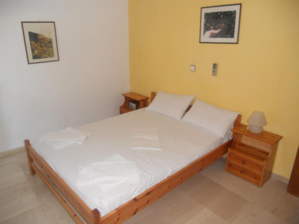 Assimakis Hotel Finikounta Habitación foto